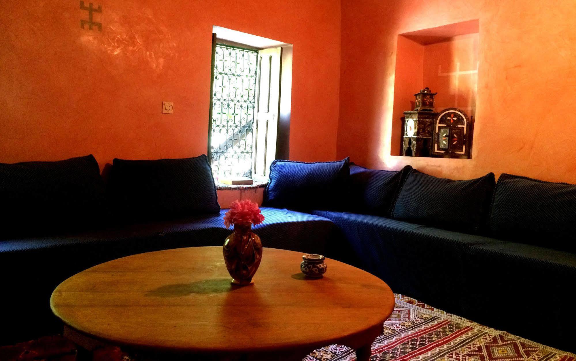 Hotel Dar Aglzime à Aroumd Extérieur photo