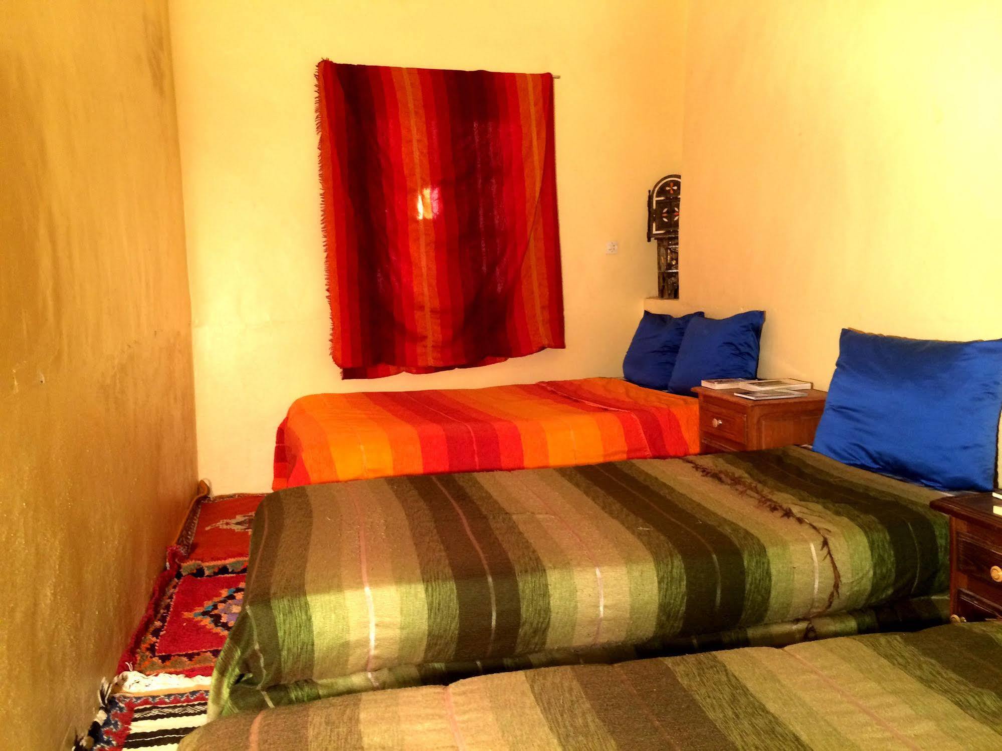 Hotel Dar Aglzime à Aroumd Extérieur photo