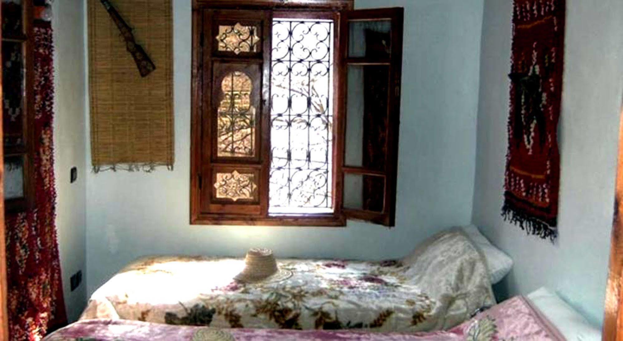 Hotel Dar Aglzime à Aroumd Extérieur photo